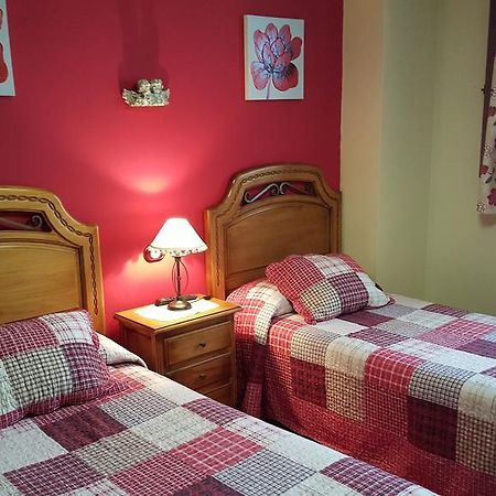 Apartamentos Rurales Tauro Cabezuela Del Valle Eksteriør billede