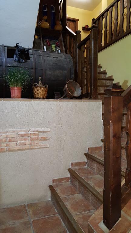 Apartamentos Rurales Tauro Cabezuela Del Valle Eksteriør billede