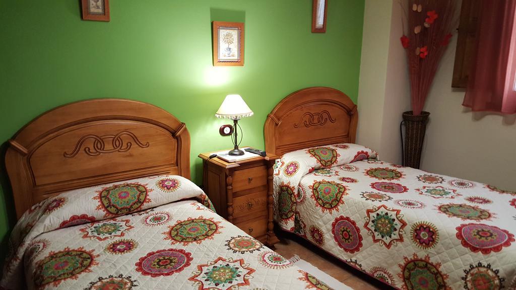 Apartamentos Rurales Tauro Cabezuela Del Valle Eksteriør billede